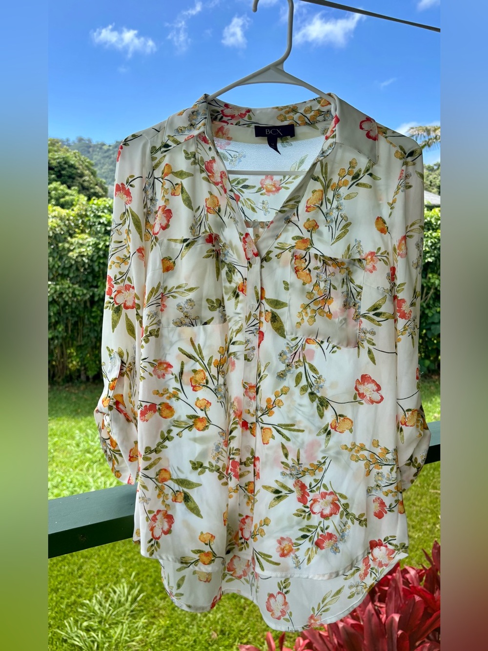 BCX White Floral Button-Up Floral Lightweight Blouse